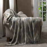 MESED_THROW_LS_HRZNTL_0de9