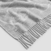 amparo_grey_throw_dtl_57b3